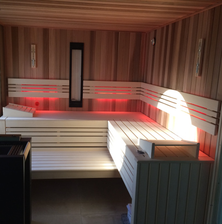 Exklusive Sauna in Zedernholz